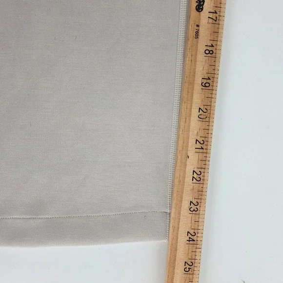 Lululemon LW6BZXS Softstreme High-Rise Straight-Leg Short Crop Pant Ivory Size 6 - Picture 12 of 12